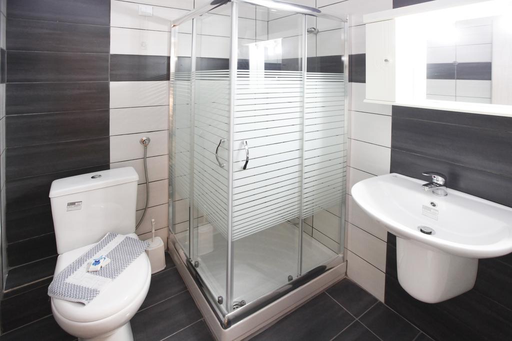 Chrisa Hotel Лименас Екстериор снимка