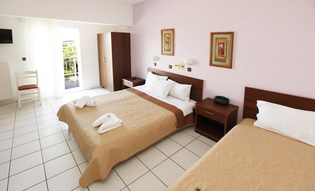 Chrisa Hotel Лименас Екстериор снимка