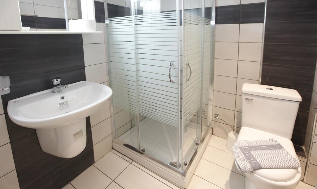 Chrisa Hotel Лименас Екстериор снимка