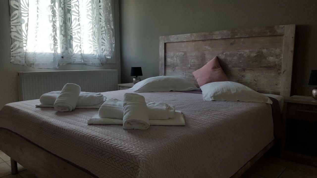 Chrisa Hotel Лименас Екстериор снимка